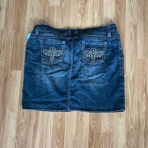 Vintage denim skirt